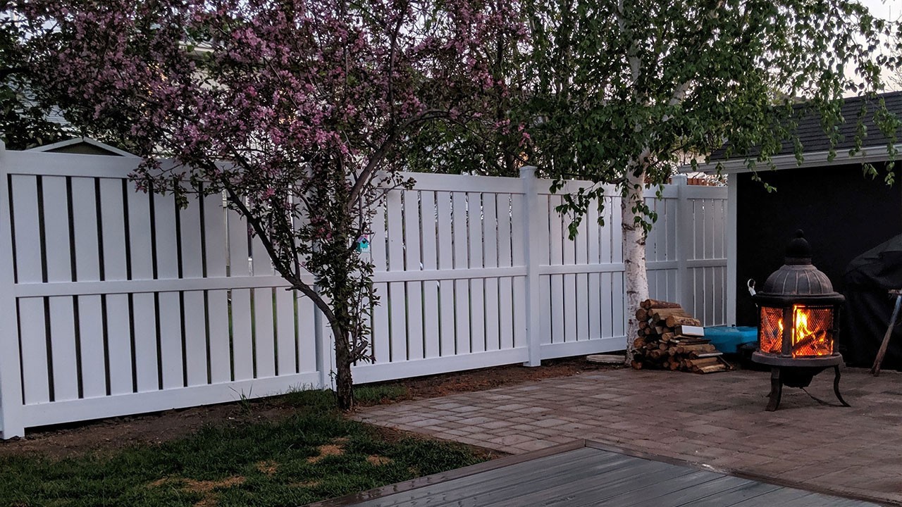 Huron semi-private fence